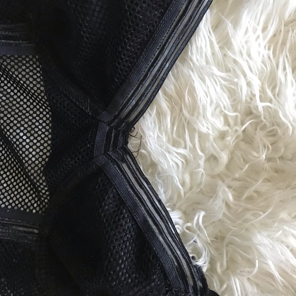 Sexy Bodysuit 🖤 - Picture 3 of 3